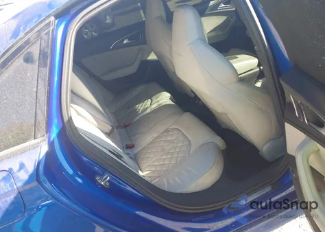 2018 Audi S6 4.0T Premium Plus z USA, uszkodzony, nr VIN WAUHFAFC4JN086584